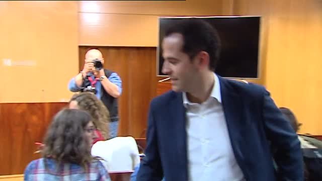 Nuevo ultimátum de Ciudadanos al PP: tienen hasta que termine abril para sustituir a Cifuentes