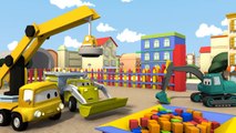 Construction Squad: Dump Truck, Crane & Excavator build a Space Roller Coaster ride for Car City