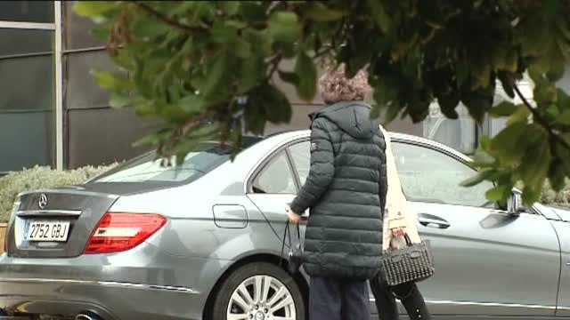 Los Reyes visitan junto a Doña Sofía al rey Don Juan Carlos