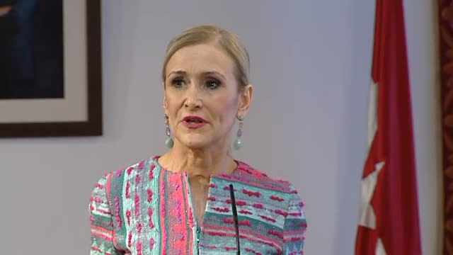 Cifuentes reconoce que no hizo los exámenes por un acuerdo con los profesores