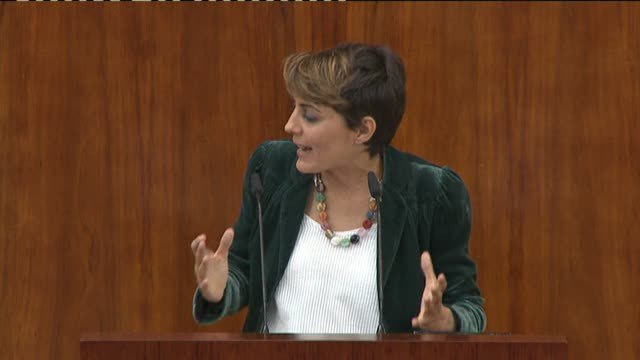 Lorena Ruiz-Huerta: Ni sus explicaciones ni sus pruebas convencen a los madrileños