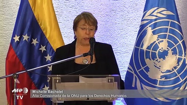 Bachelet llama a liberar a opositores venezolanos presos