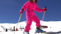 La abundancia de nieve atrae a miles de turistas a las estaciones de esquí