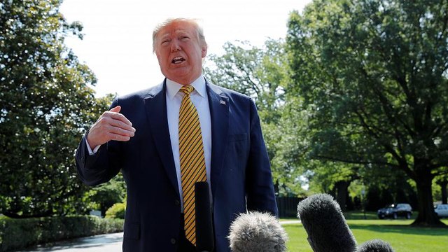 ترامب: نتجه لفرض عقوبات جديدة على طهران والخيار العسكري لا يزال قائما