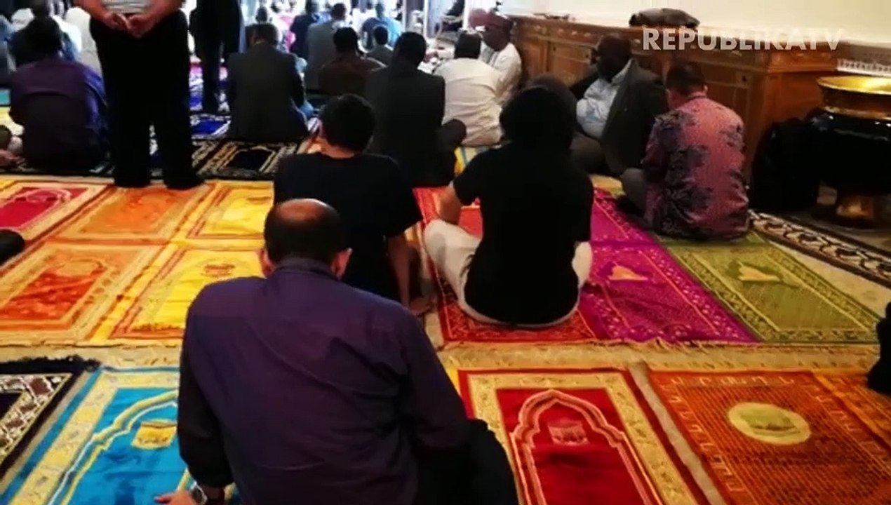 Shalat Jumat di Markas PBB