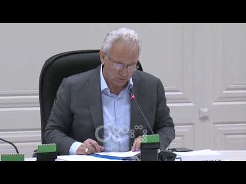 RTV Ora - KQZ nis ndryshimin e KZAZ-ve, votimi dhe numërimi në Kukës do të bëhen në ambient privat