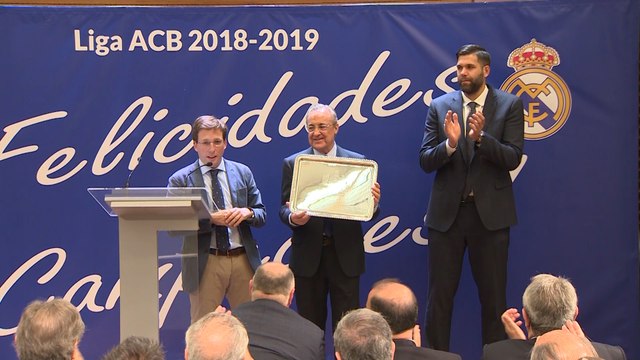 El Ayuntamiento celebra la nueva ACB del Real Madrid