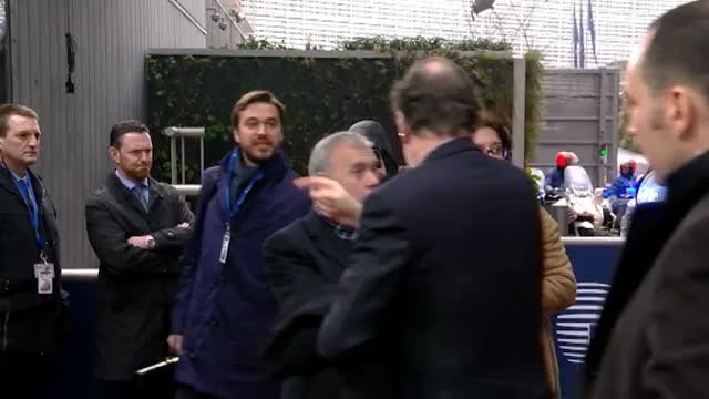 Rajoy suspende su viaje a Angola por el pleno de investidura de Turull