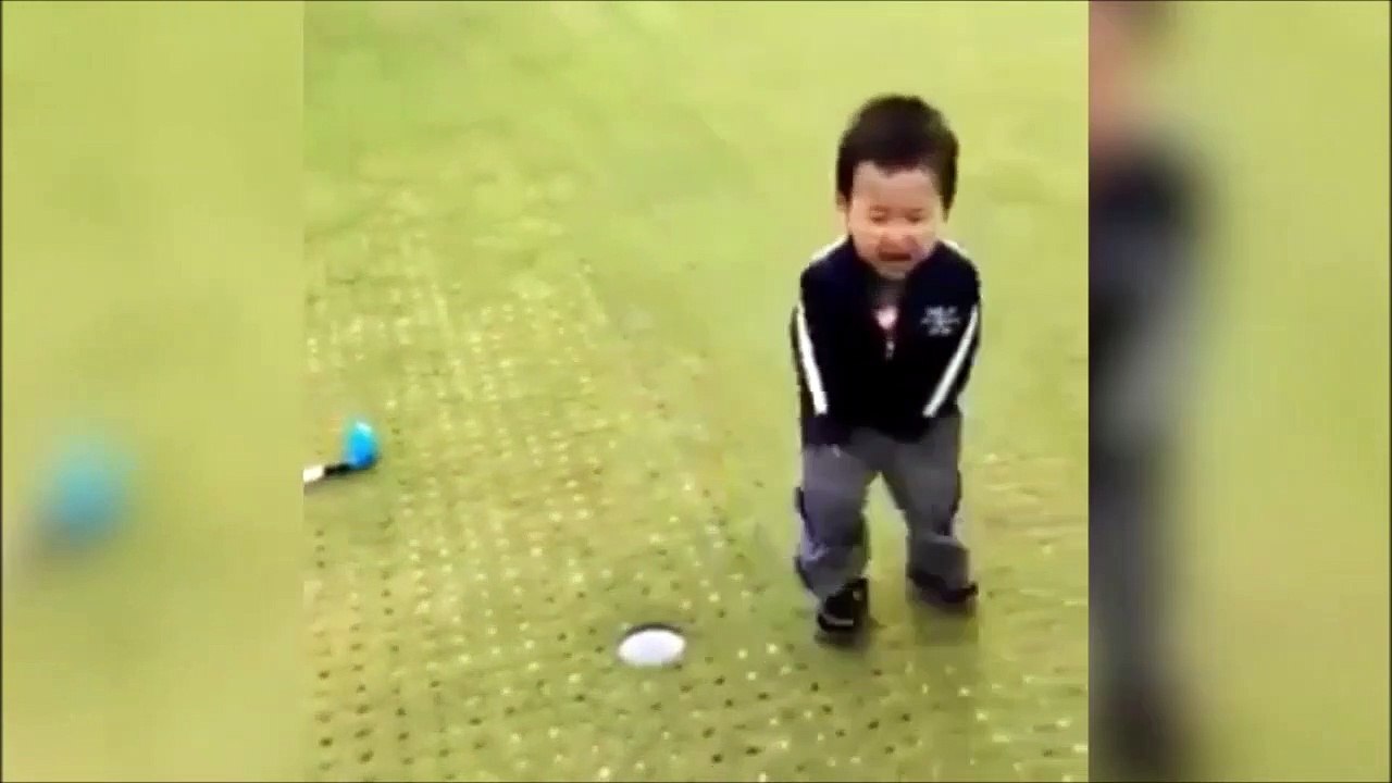 Les joies d'être parent : ce gosse est terrible et très mauvais perdant...