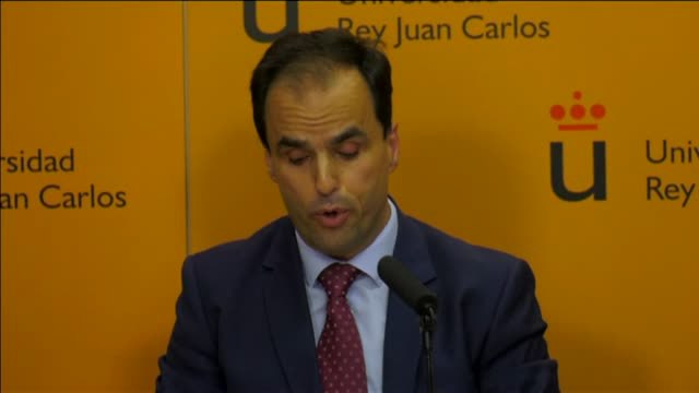 La Universidad Rey Juan Carlos achaca a una mala transcripción de las notas, la controversia sobre el máster de Cifuentes