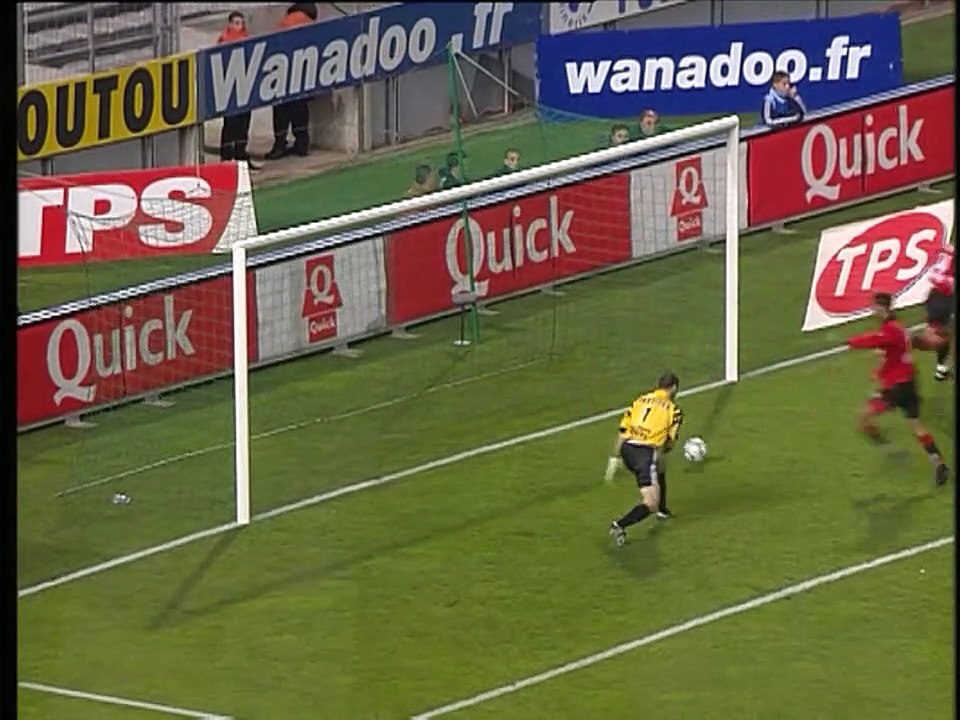 04/11/00 : Philippe Delaye (35') : Marseille...