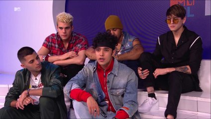 CNCO conversa sobre "De Cero", es una canción en español pero con toque en inglés