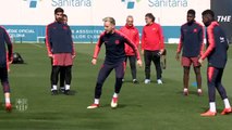 El FC Barcelona completa un entrenamiento de recuperación tras la victoria en Champions