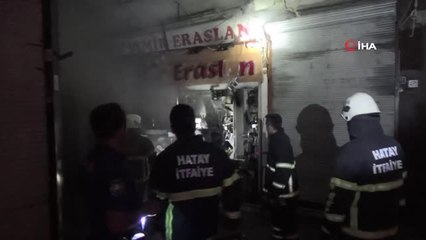 Tarihi Uzun Çarşı'da korkutan yangın