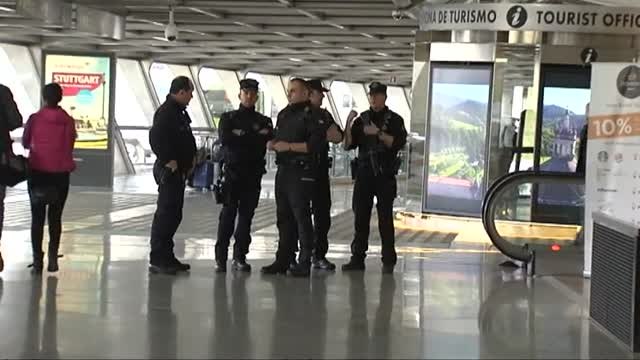 El Olympique de Marsella llega a Bilbao entre fuertes medidas de seguridad