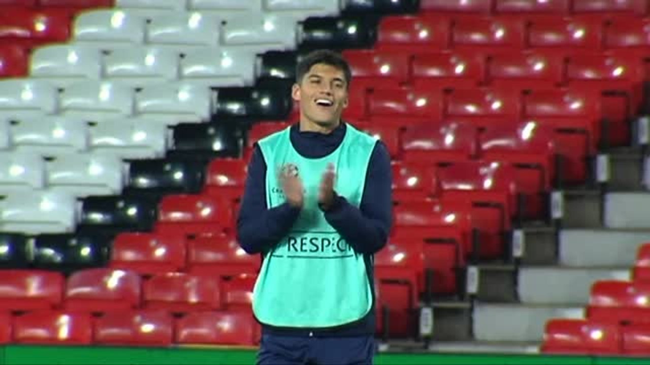 Los aficionados del Sevilla FC ya se encuentran en Manchester para apoyar a su equipo