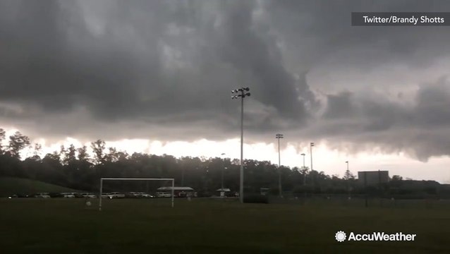 Baseball cancelled by violent winds