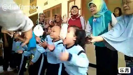 Vlog : Lucunya Sakhi, Lomba 17 Agustus-an, Makan Kerupuk di PAUD...