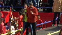 Maduro se marca un baile tras presentar su candidatura a la reelección