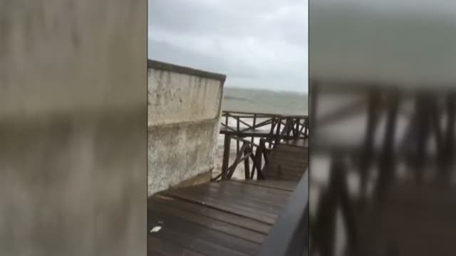 Andalucía sufre más de trescientas incidencias en las últimas horas por el temporal de lluvia y viento