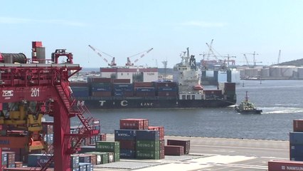 정부, 올 성장률목표 2.5% 이하로 하향조정 검토..."내년엔 개선" / YTN