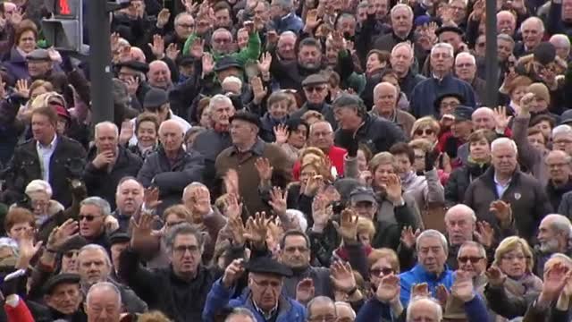 Los jubilados vuelven a manifestarse por unas pensiones dignas