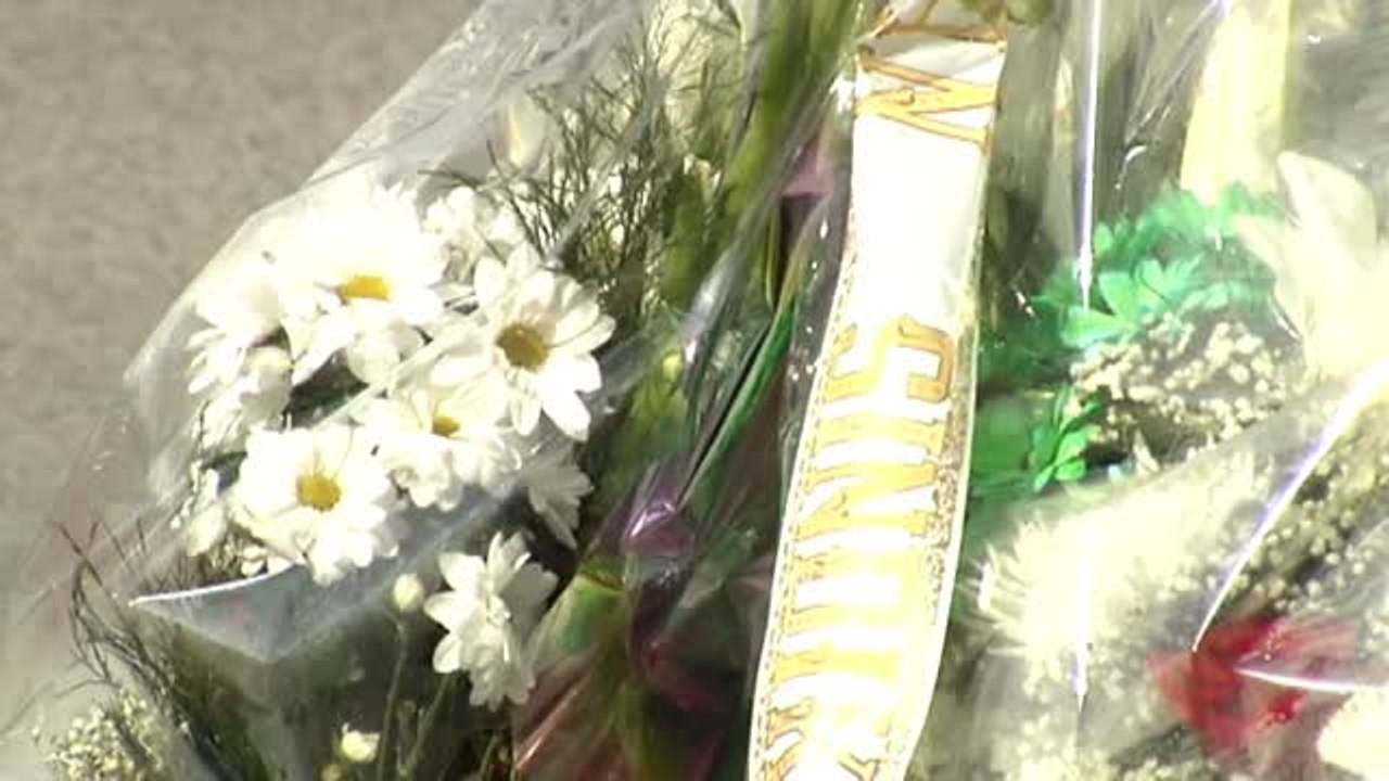 Concentración en Bilbao en recuerdo del 'ertzaintza' fallecido durante los disturbios entre ultras del Athletic y el Spartak