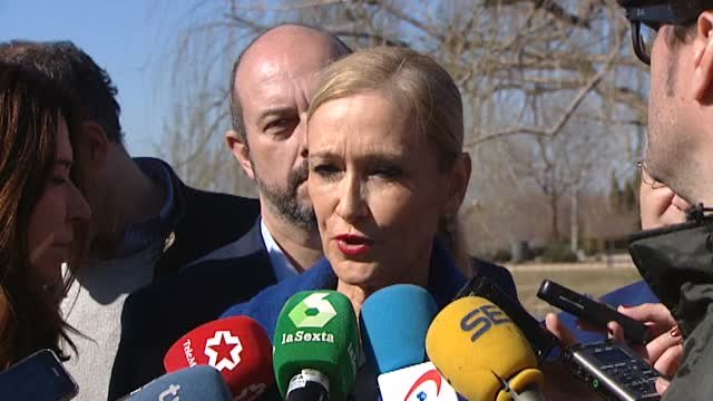 Cifuentes: En Podemos sus trabajadoras cobran menos que sus trabajadores