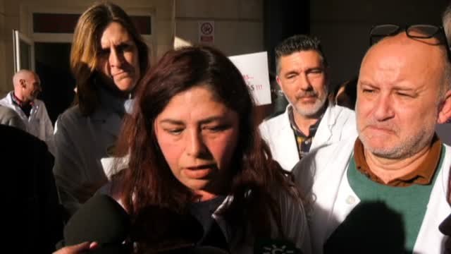 Protesta de los sanitarios del Hospital de La Línea por las continuas agresiones