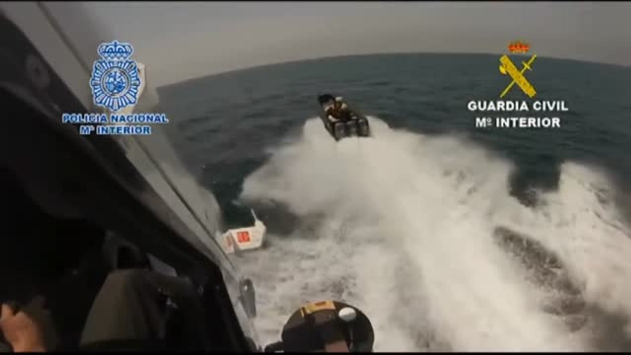Interior quiere acabar con las narcolanchas que operan en el Estrecho