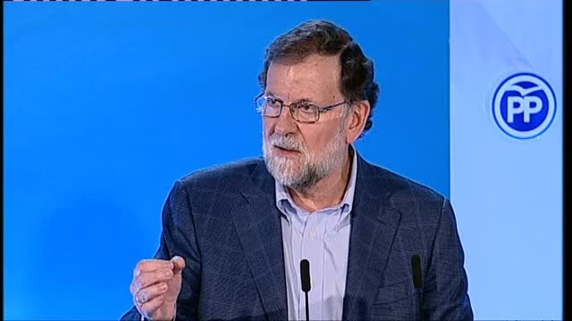 Rajoy cree que atenta contra el progreso el estar haciendo debates sobre las lenguas