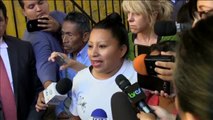 El Salvador libera a una mujer tras más de 10 años en prisión por abortar