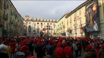 Casi doscientos heridos en una fiesta de carnaval en Italia