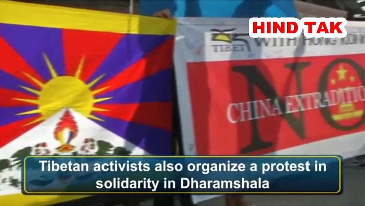 Students for a Free Tibet held a solidarity protest in support people of people of Hong Kong #HongKong #Tibet #Students