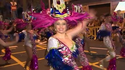 Tenerife se llena de luz con el carnaval
