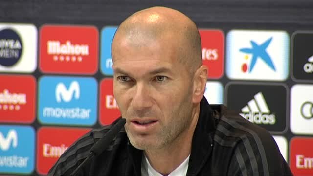 Zidane sobre Isco: Es muy bueno, quiero que se quede toda la vida aquí
