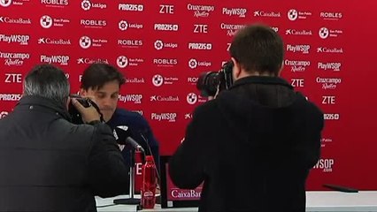 Montella defiende a Sergio Rico y asegura que seguirá apostando por él