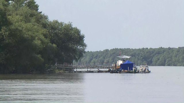 헝가리 '침몰 유람선' 실종자 추정 시신 수습... 신원 확인 중 / YTN
