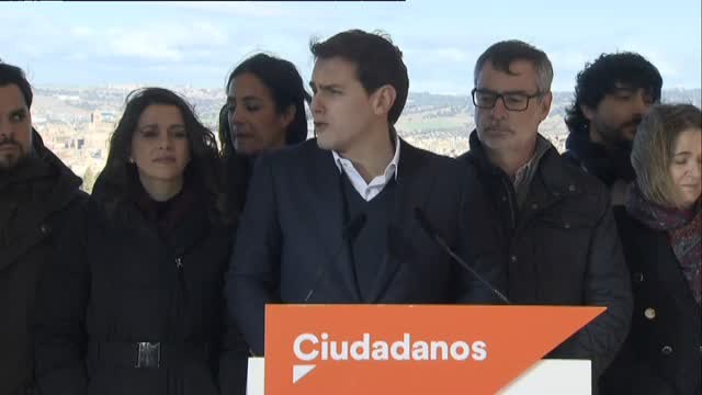 Rivera mantiene su apoyo al Gobierno contra la posible investidura de Carles Puigdemont