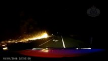 Un hombre circula con un remolque en llamas durante 20 kilómetros