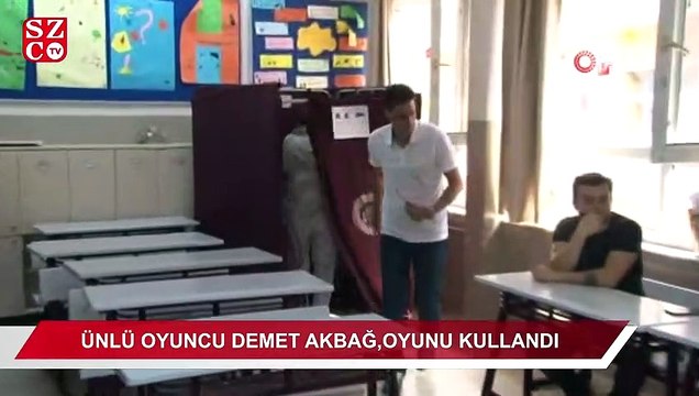 Ünlü oyuncu Demet Akbağ, oyunu Beşiktaş'ta kullandı