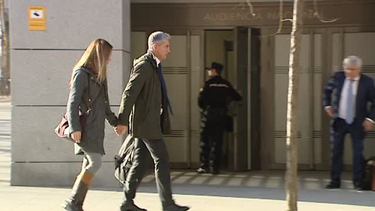 Ricardo Costa confiesa que el PP se financió con dinero negro por orden de Francisco Camps