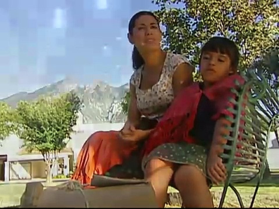 Lo Que Callamos Las Mujeres - Como si fuera nuestra hija