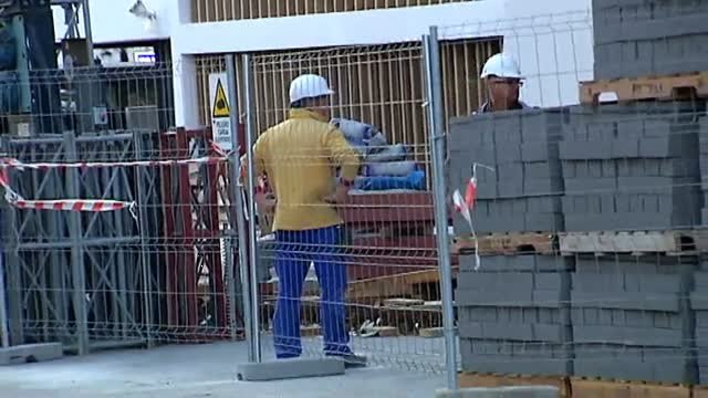 El fuerte viento causa estragos