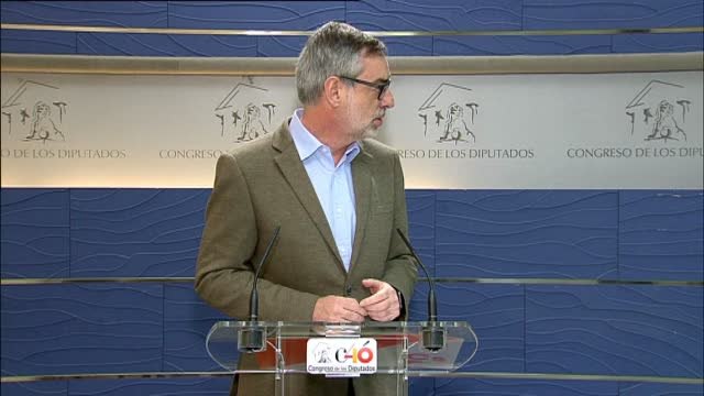 C's insiste: Mientras Rajoy no aparte a Barreiro el acuerdo de investidura queda congelado