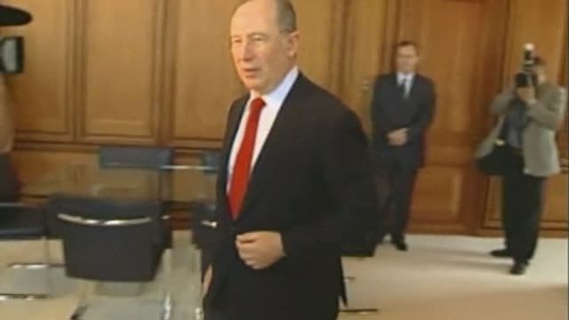 Rato comparece hoy ante la comisión del Congreso que investiga la crisis financiera