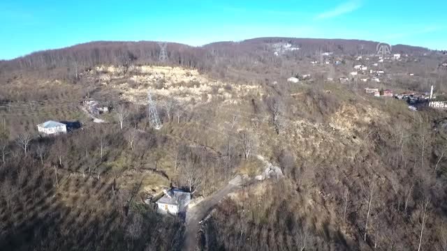 (ARŞİV) Heyelan riski nedeniyle 69 hane boşaltıldı