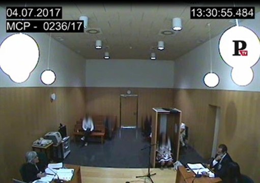 ¿Por qué no le dijo a la Guardia Civil que tomaran declaración a sus hijas menores? (III)