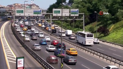 Oylarını kullanıp yollara düştüler