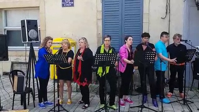 Concert du groupe vocal Why Note Color dans le cadre de la fête de la musique, place du château à Lunéville